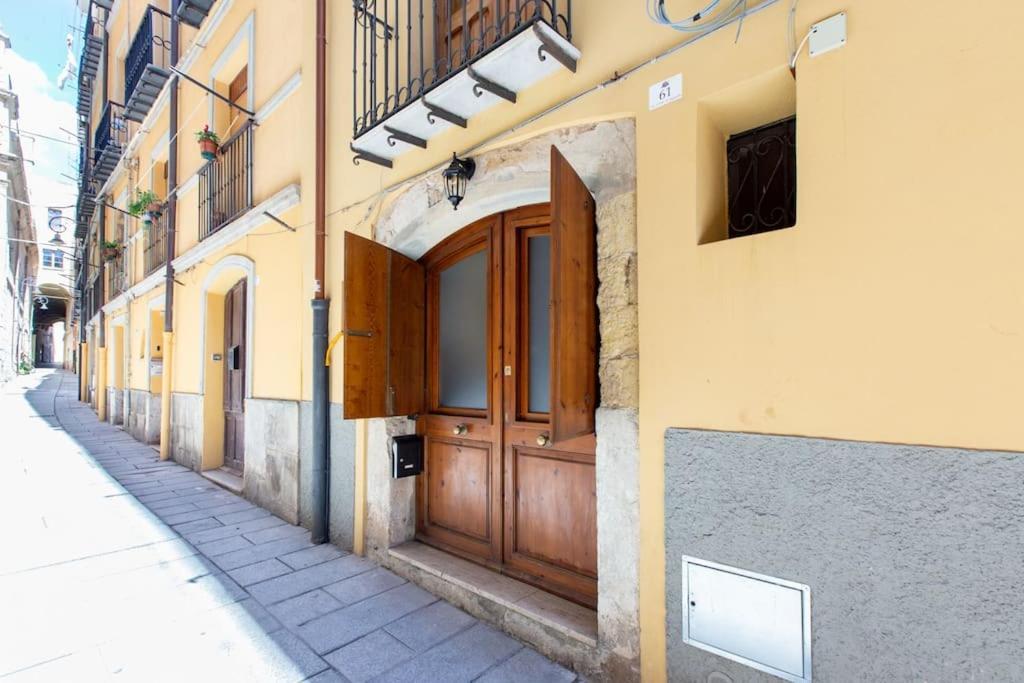 Holiday Home Il Portagioie Cagliari Ngoại thất bức ảnh