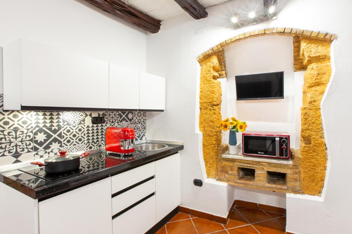 Holiday Home Il Portagioie Cagliari Ngoại thất bức ảnh